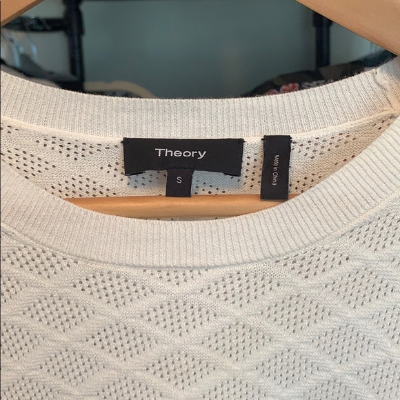 White theory crewneck sweater size small - Picture 3 of 9